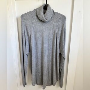 Apt. 9 Light Gray Turtleneck Sweater